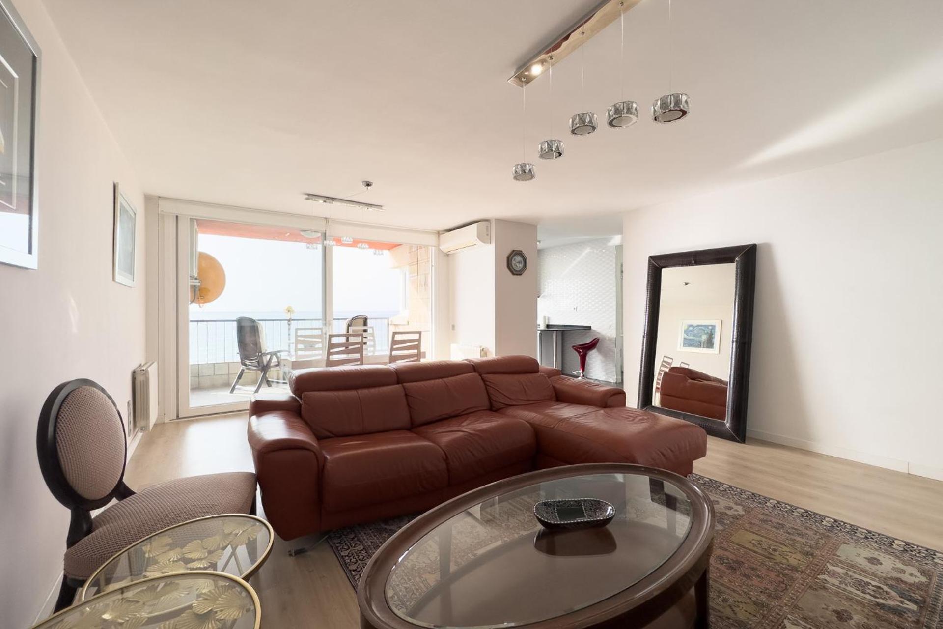 Impresionante Apartamento Delante Del Mar Vilassar De Mar Exterior foto