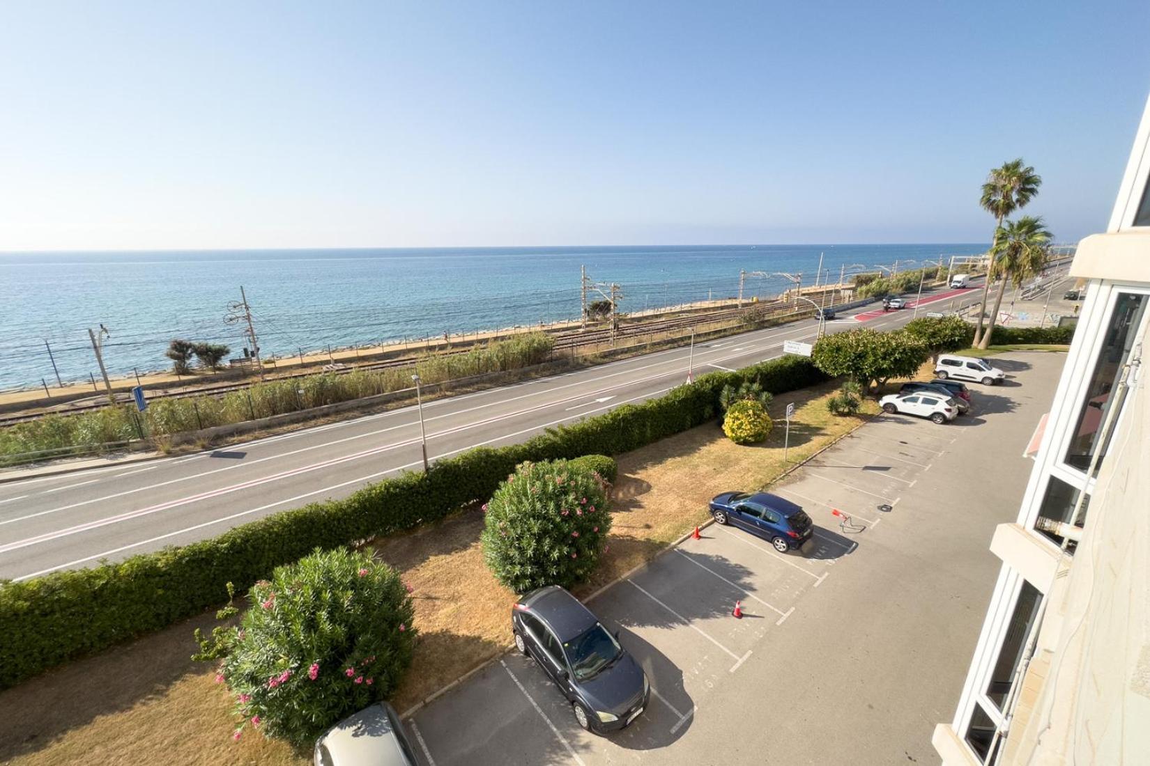 Impresionante Apartamento Delante Del Mar Vilassar De Mar Exterior foto